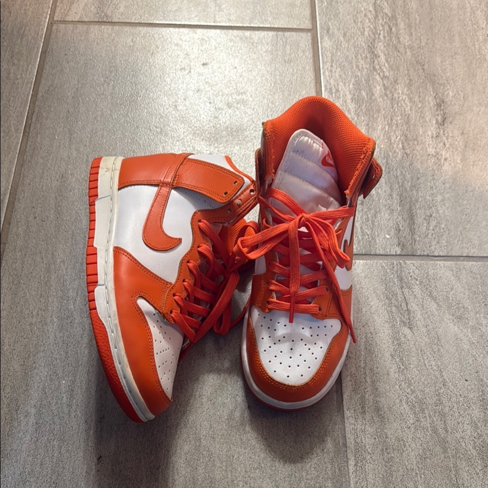 Nike dunk high top Orange and White High-Top Sneakers like new worn once